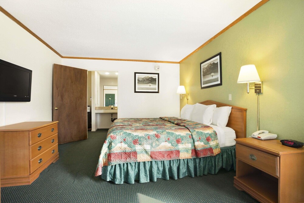Economy Hotel Wichita Florence St - photo 15