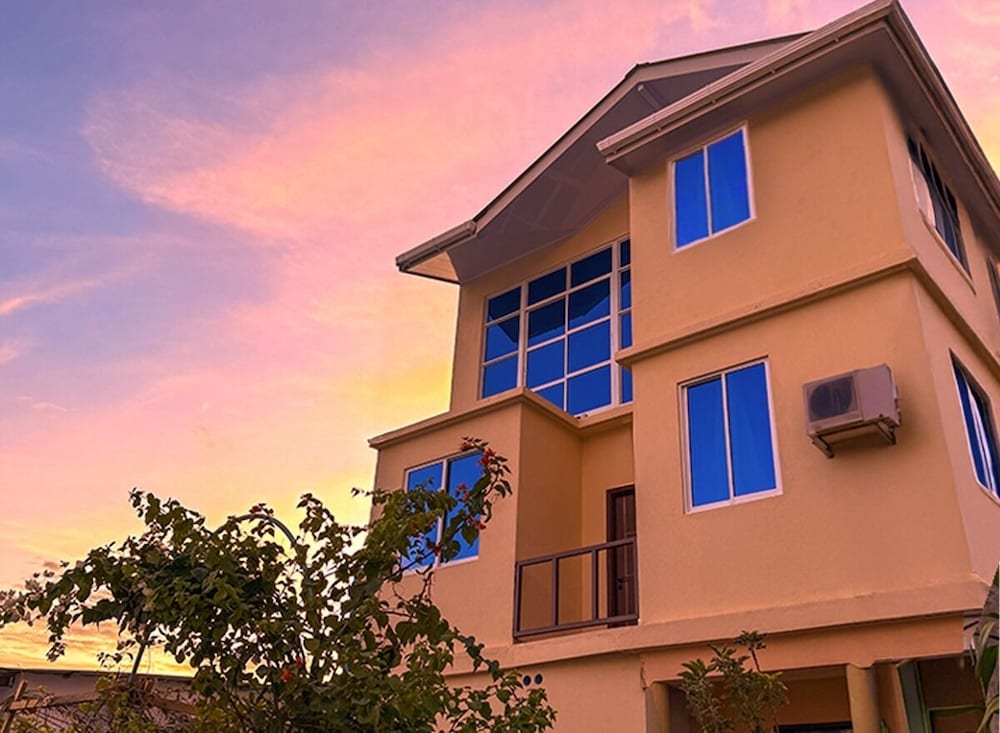 Serenity Stay - last minute hotel in Unknown City