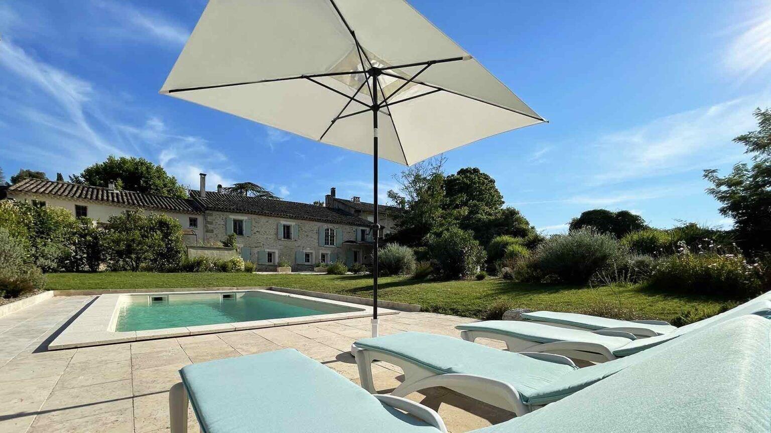 Mas Millesime Gite Mourvedre 6 Pers Piscine Privative St Remy de Provence — 4-Star Luxury Hotel in Paris, France
