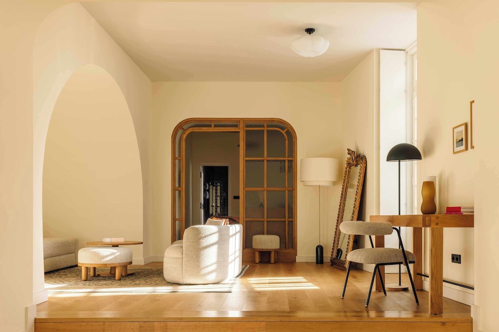 Locke de Santa Joana — 4-Star Luxury Hotel in Lisbon, Portugal