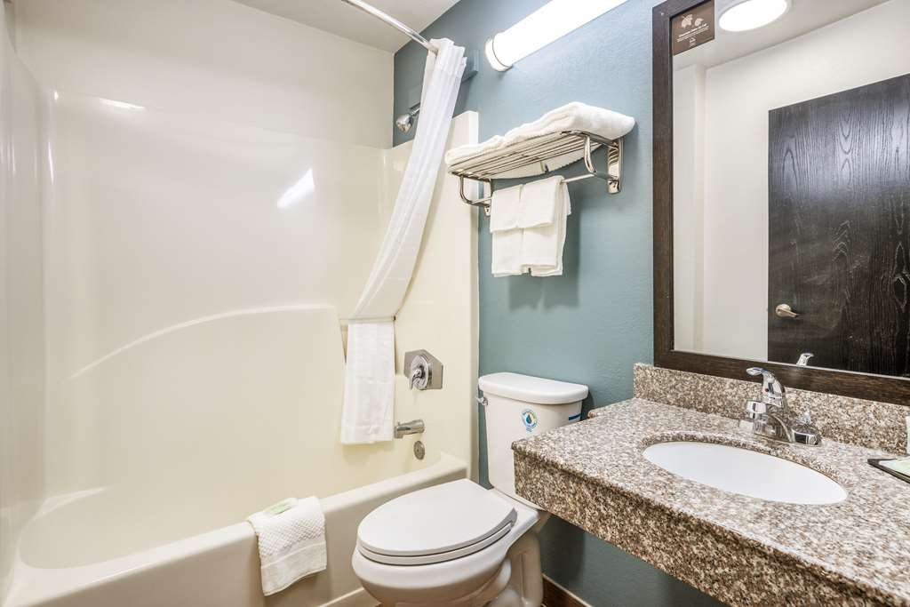 Sleep Inn & Suites Tallahassee Capitol - photo 36