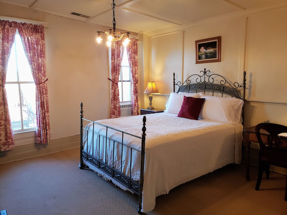 Iron Horse Hotel - photo 27