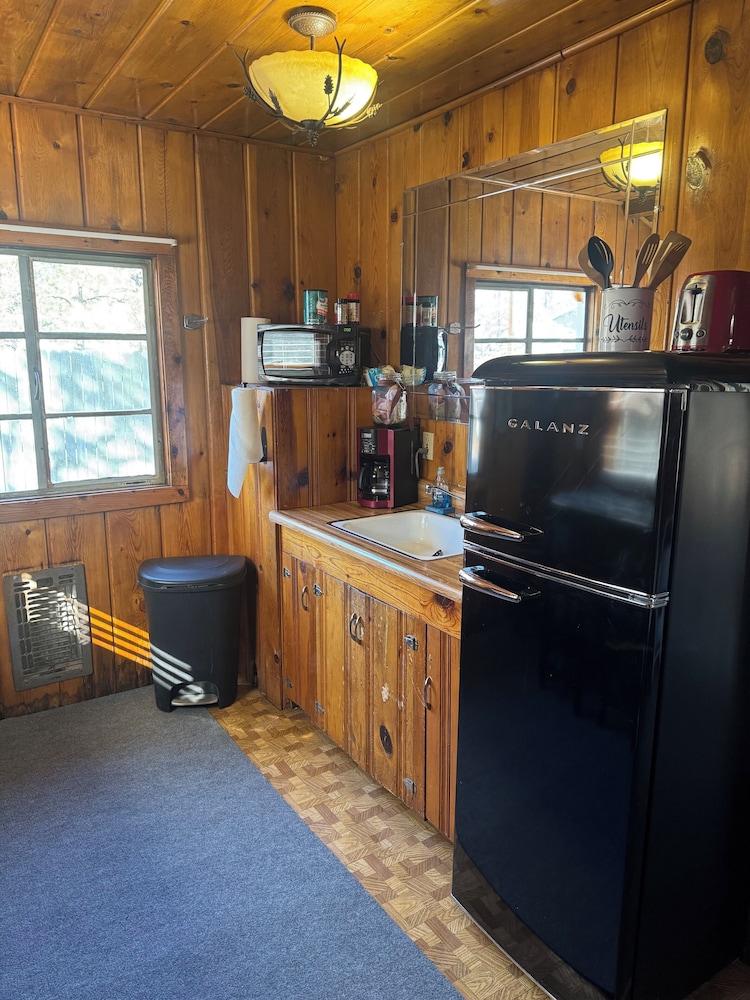 Hidden Rest Cabins & Resort - photo 17