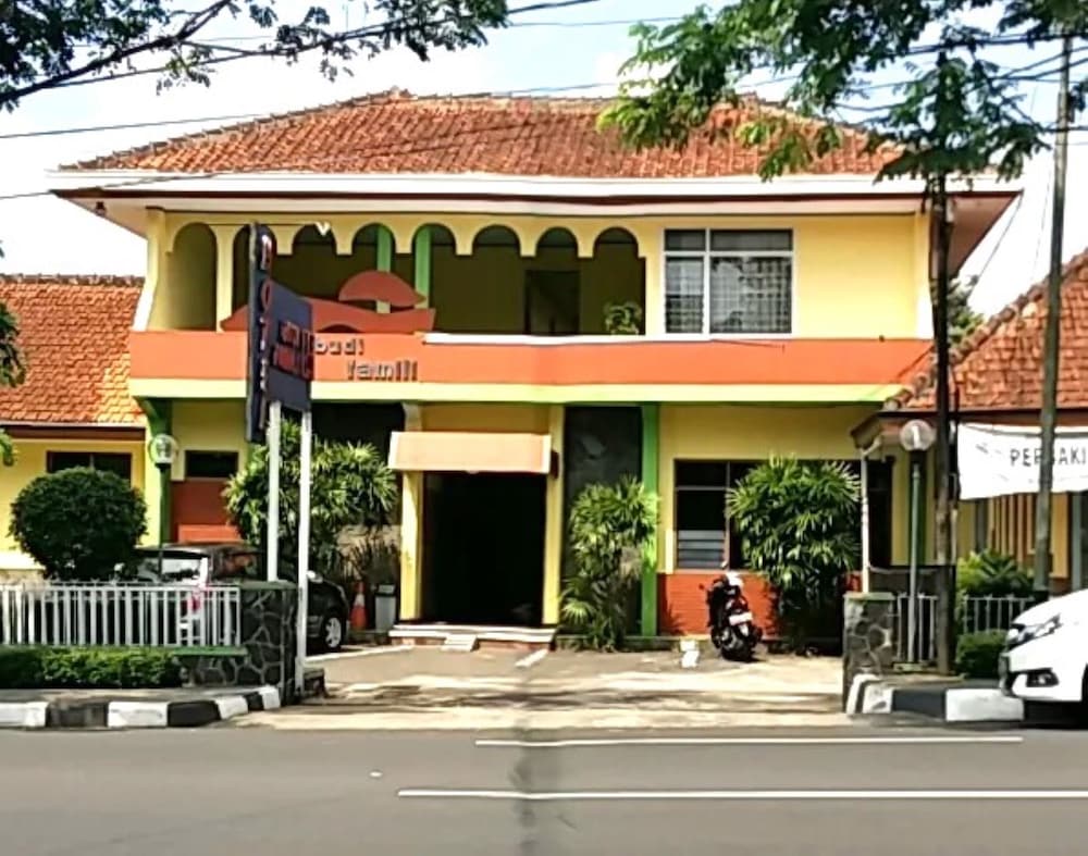 Hotel Budi Famili Budget Syariah — hotel in Ciamis