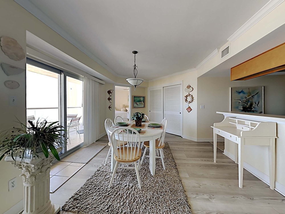 Regency Towers by Southern Vacation Rentals - photo 404