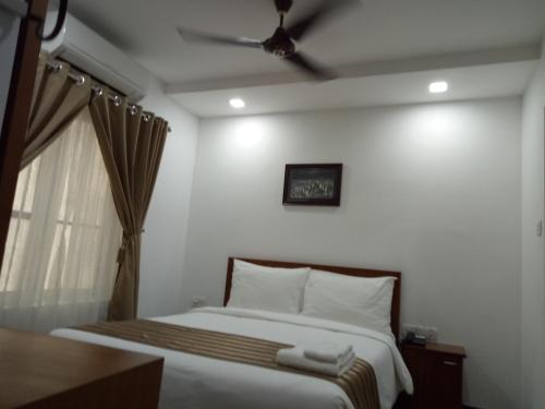 Pgs Inn - last minute hotel in Cochin