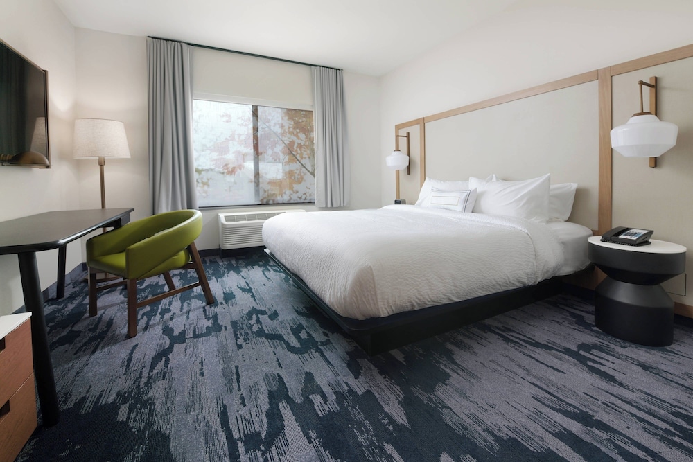 Fairfield Inn & Suites by Marriott El Dorado - photo 6