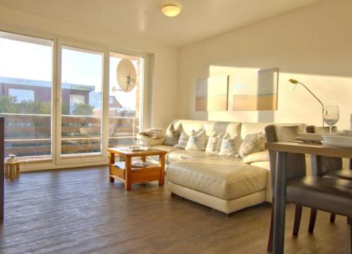 Robby 6 Strandnahe ruhige Ferienwohnung mit Balkon — 4-Star Luxury Hotel in Wangerooge, Germany