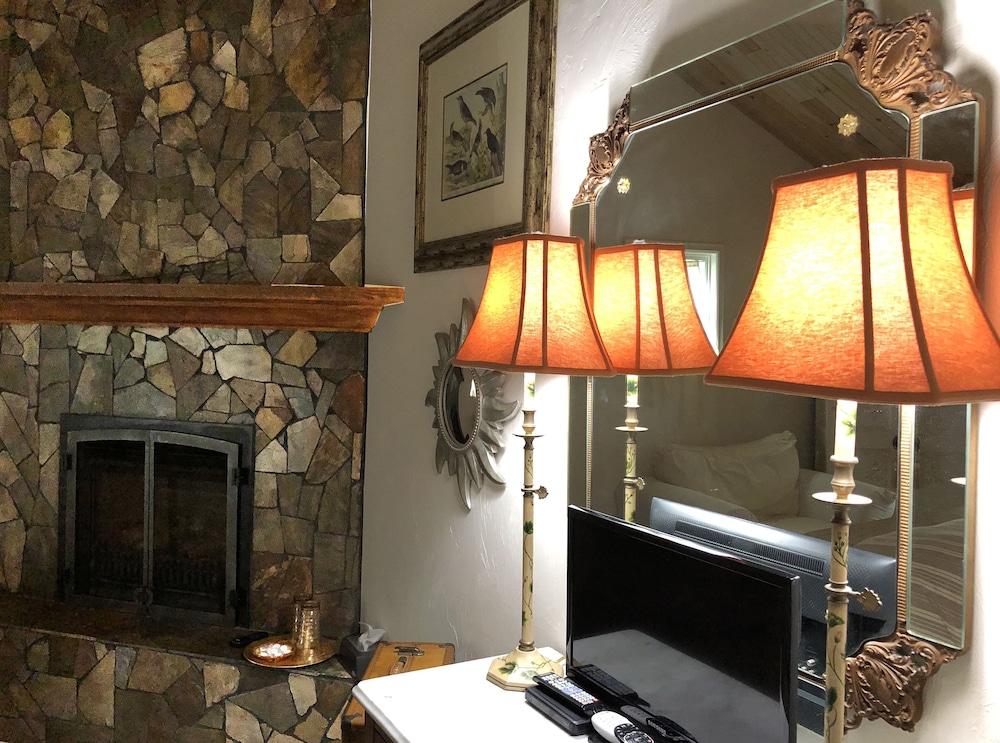 Frederick William House - photo 18