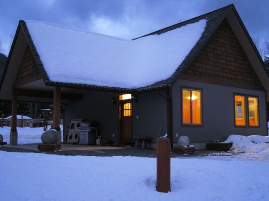 Mountain Town Properties Black Jack’s Flat — Rossland — photo 4