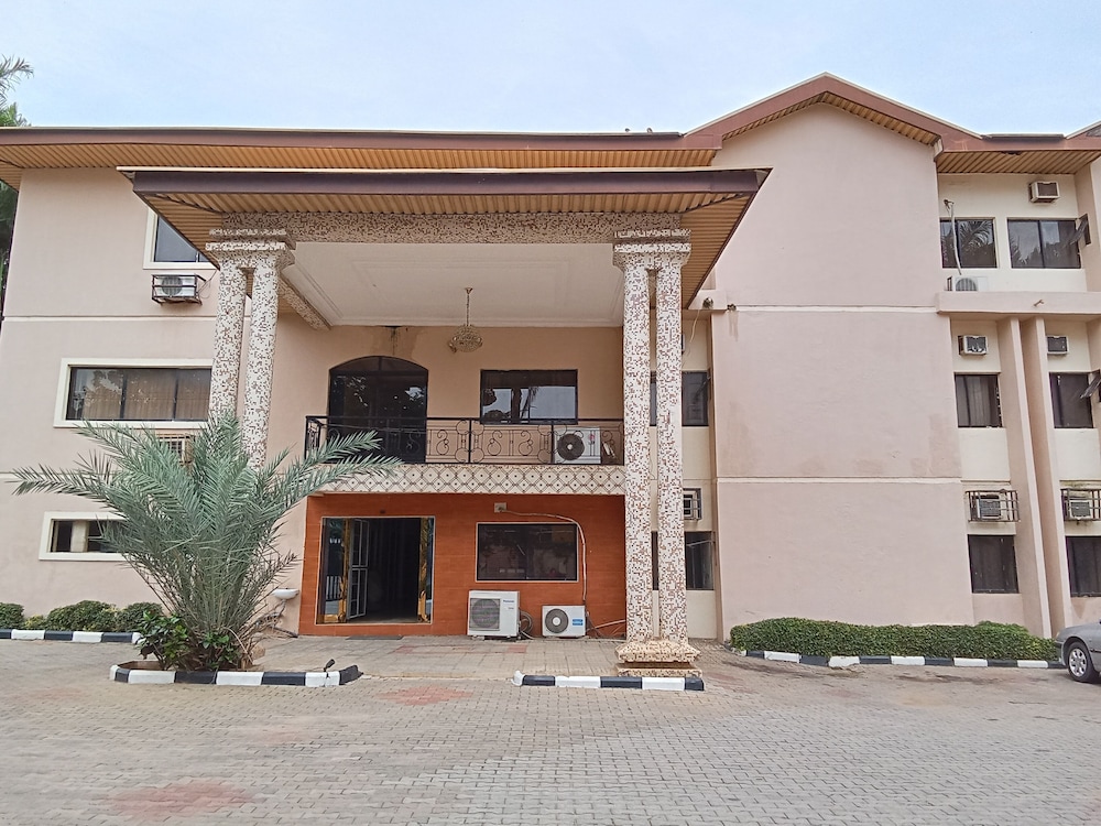 Dreamland Suites - last minute hotel in Abuja