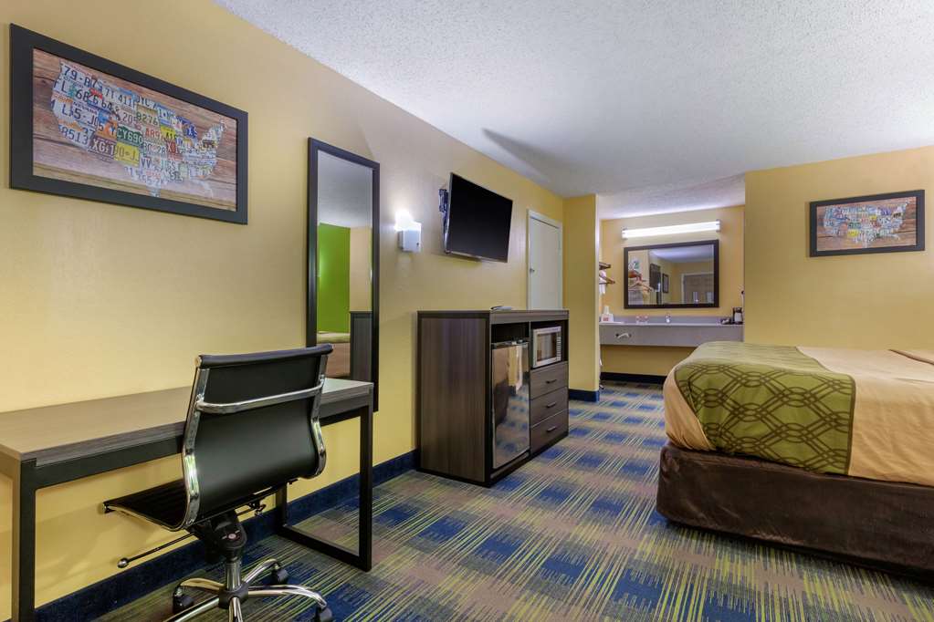 Econo Lodge Nashville near Percy Priest Lake - photo 24