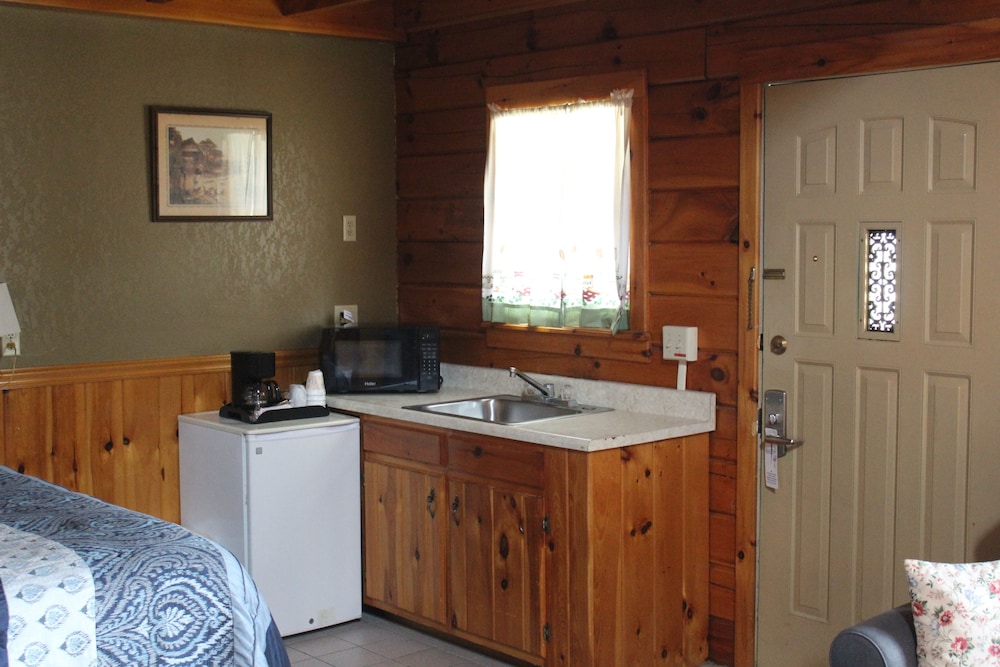 The Stonefence Resort - photo 35