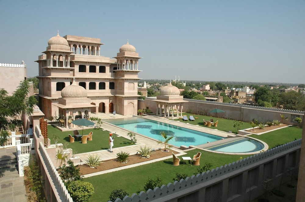 Hotel Castle Mandawa — Jhunjhunun
