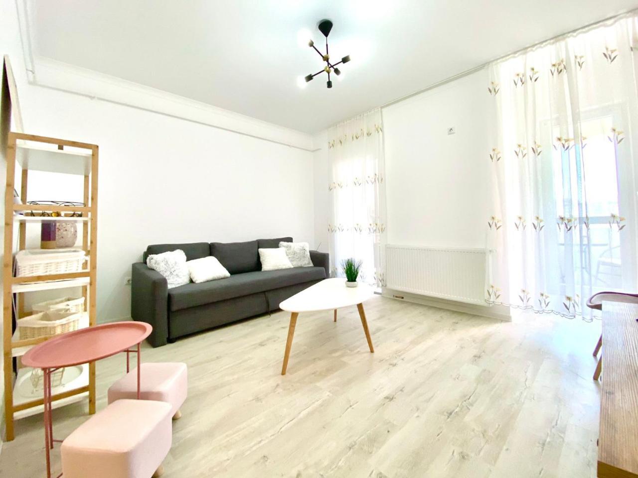 Single room Perfect for couples or singles — Rosu — photo 4