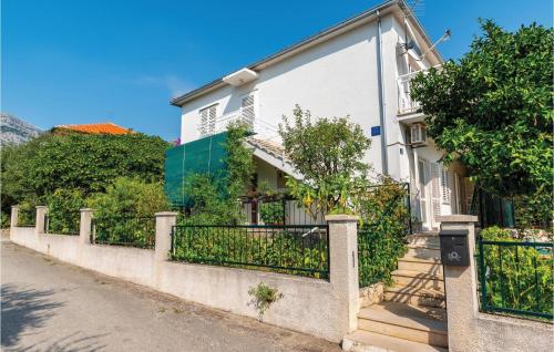 2 Bedroom Stunning Apartment In Orebic — 4-Star Luxury Hotel in Orebic, Croatia