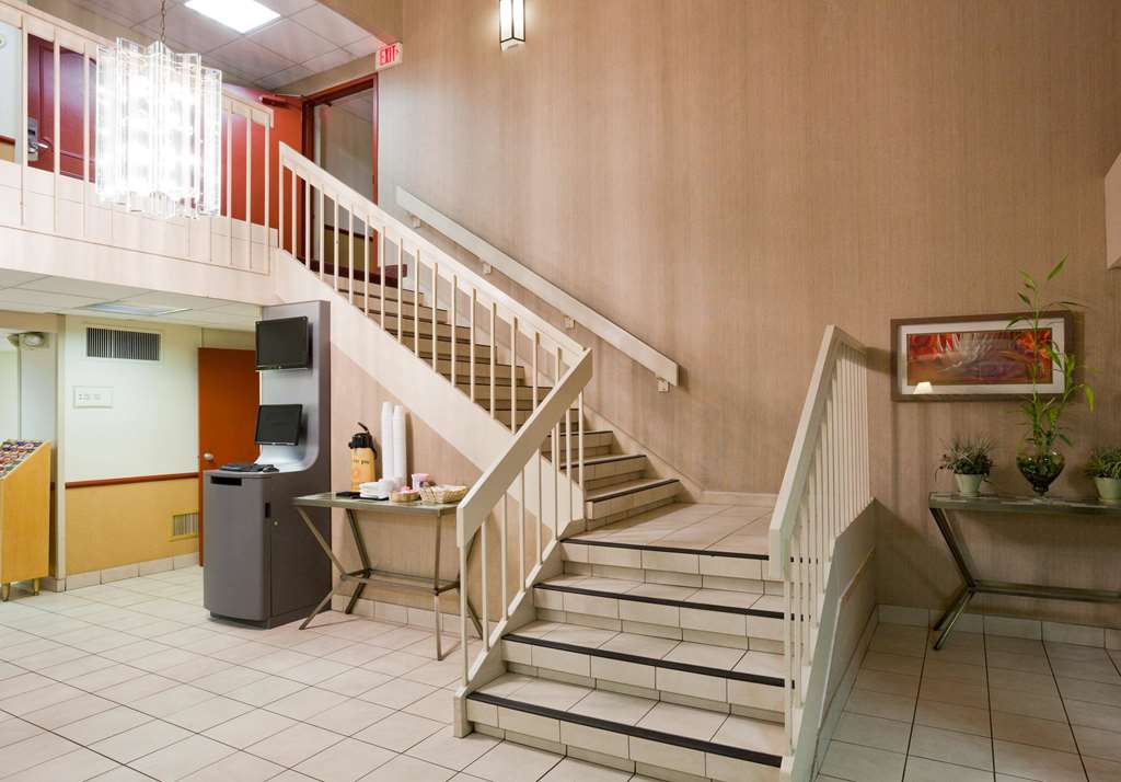La Quinta Inn by Wyndham Minneapolis Airport Bloomington - photo 9