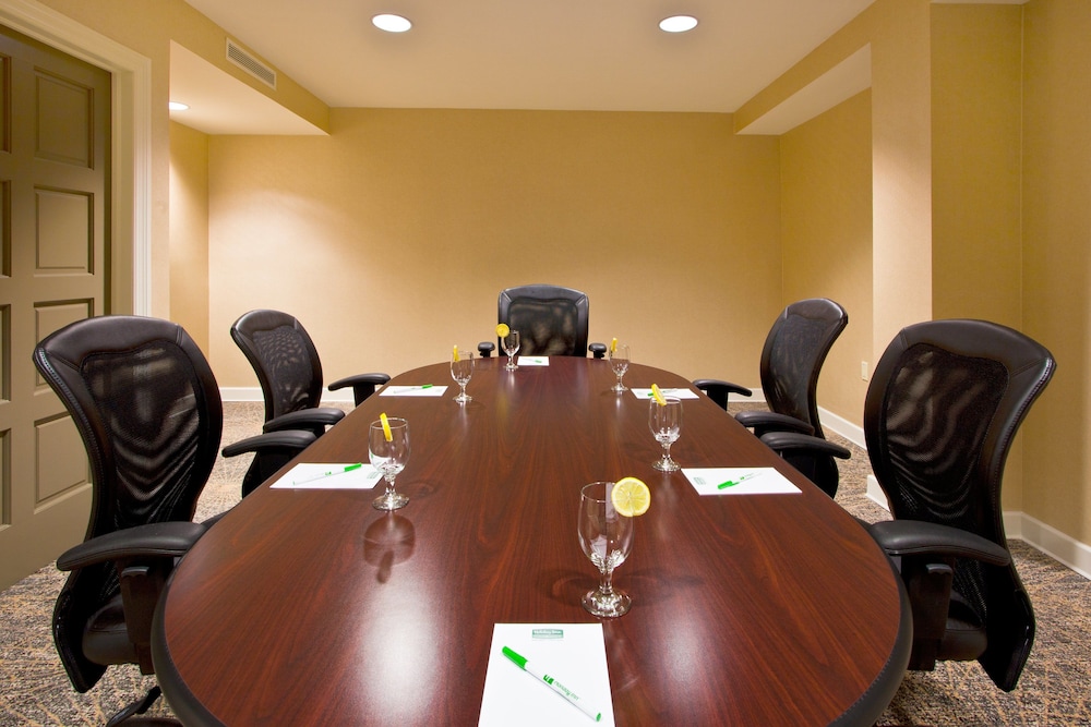 Holiday Inn Miami Beach Oceanfront by IHG - photo 51
