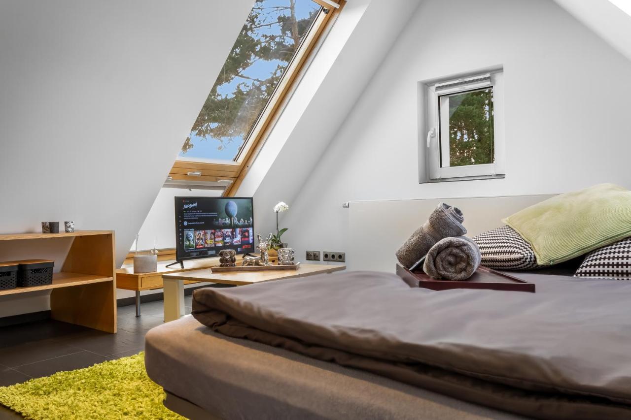 Gesamte Unterkunft Büro Küche Netflix — 4-Star Luxury Hotel in Nuernberg, Germany