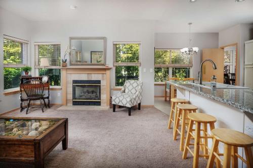 Cooper Mountain Retreat — Beaverton — photo 3