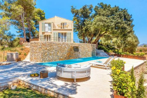 Sos Fuyes in Arta, Spain