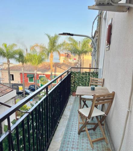 Scalinata Del Nespolo Acitrezza — hotel in Aci Trezza