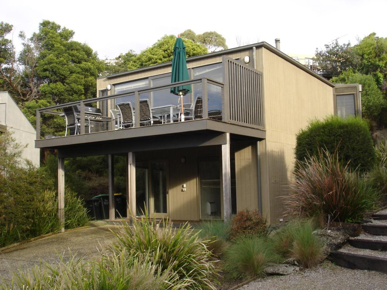 Sunrise @ Breakers — 4-Star Luxury Hotel in Lorne, Australia