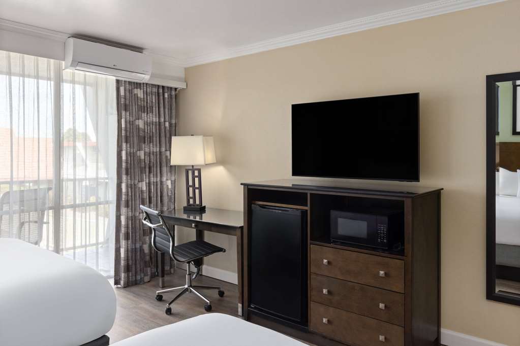 Travelodge by Wyndham Monterey Bay - photo 15