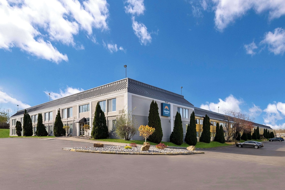 Suburban Studios Syracuse Fairgrounds - photo 28