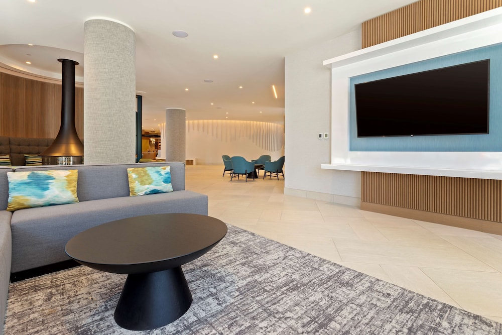 Hilton Garden Inn Boston Brookline MA - photo 4