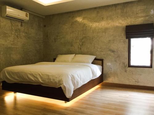 Nai Suan Inn — hotel in Doembang Nangbuat