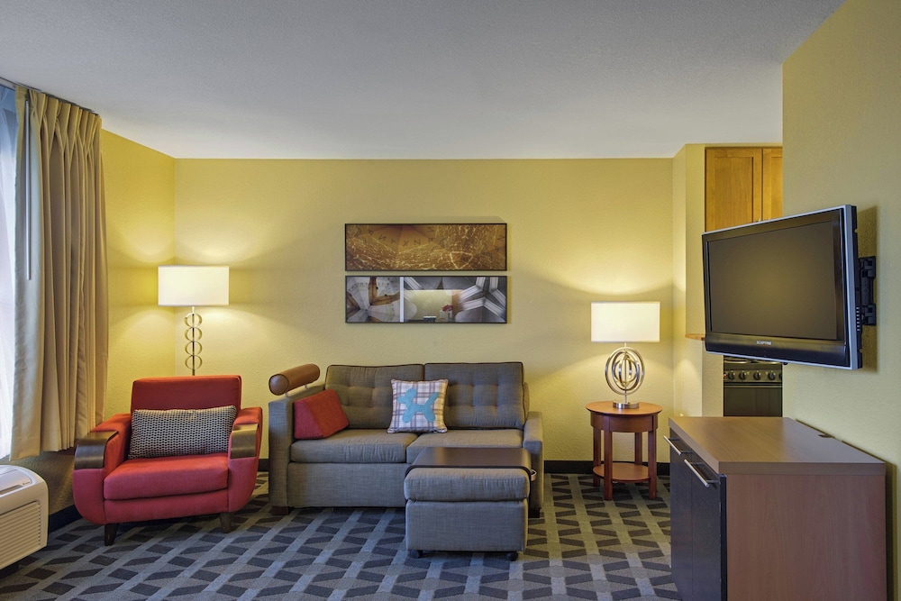 TownePlace Suites Kansas City Overland Park - featured photo