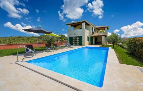 Villa Manuela — 4-Star Luxury Hotel in Kastelir, Croatia