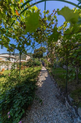 Villa Baia dei Frati — 4-Star Luxury Hotel in Recco, Italy