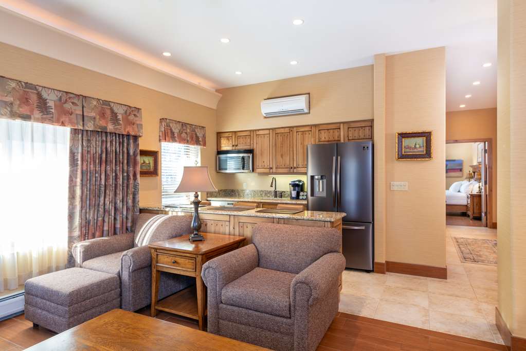 Best Western Plus Waterbury Stowe - photo 38