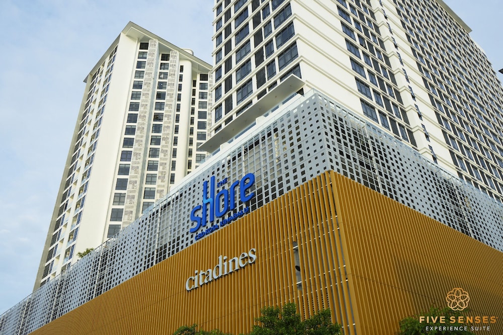 The Shore Kota Kinabalu — 4-Star Luxury Hotel in Kota Kinabalu, Malaysia