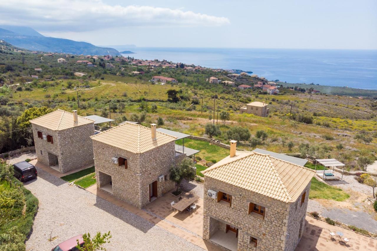 La Pietra Maisonettes — Neochori