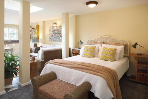 Steeple View Romantic Wye Valley Country House Studio Apartment Dog Friendly — 4-Star Luxury Hotel in Coleford, United Kingdom
