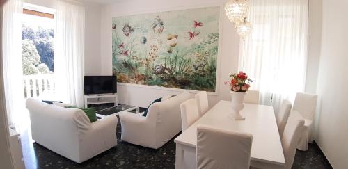 Penthouse by the Sea — 4-Star Luxury Hotel in Levanto, Italy