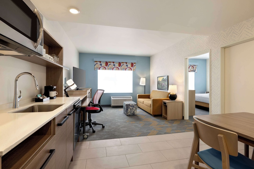 Home2 Suites by Hilton Livingston Yellowstone - photo 15