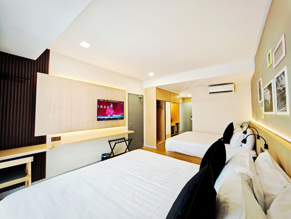 Raia Beach Resort Port Dickson — 4-Star Luxury Hotel in Port Dickson, Malaysia