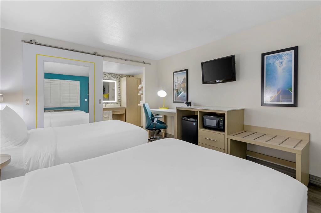 Hillstone Inn Tulare an Ascend Collection Hotel - photo 15