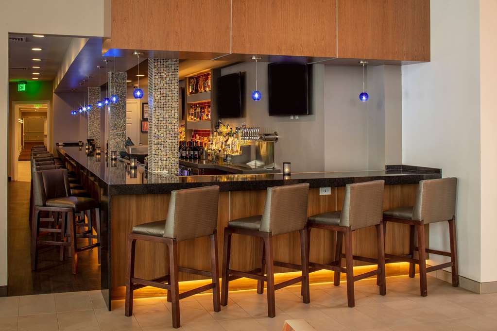 Collegian Hotel & Suites Trademark Collection by Wyndham - photo 16