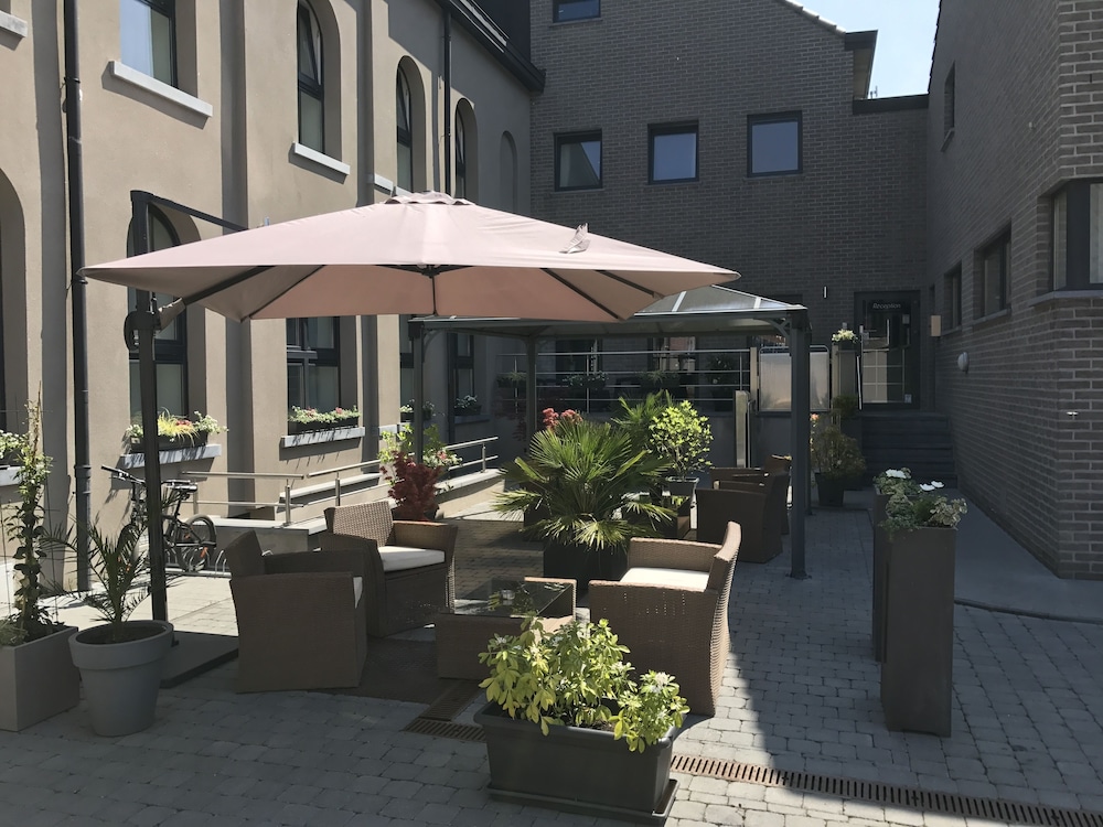 Hotel Saint Daniel — Peruwelz