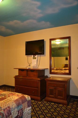 Economy Inn New Orleans - photo 2