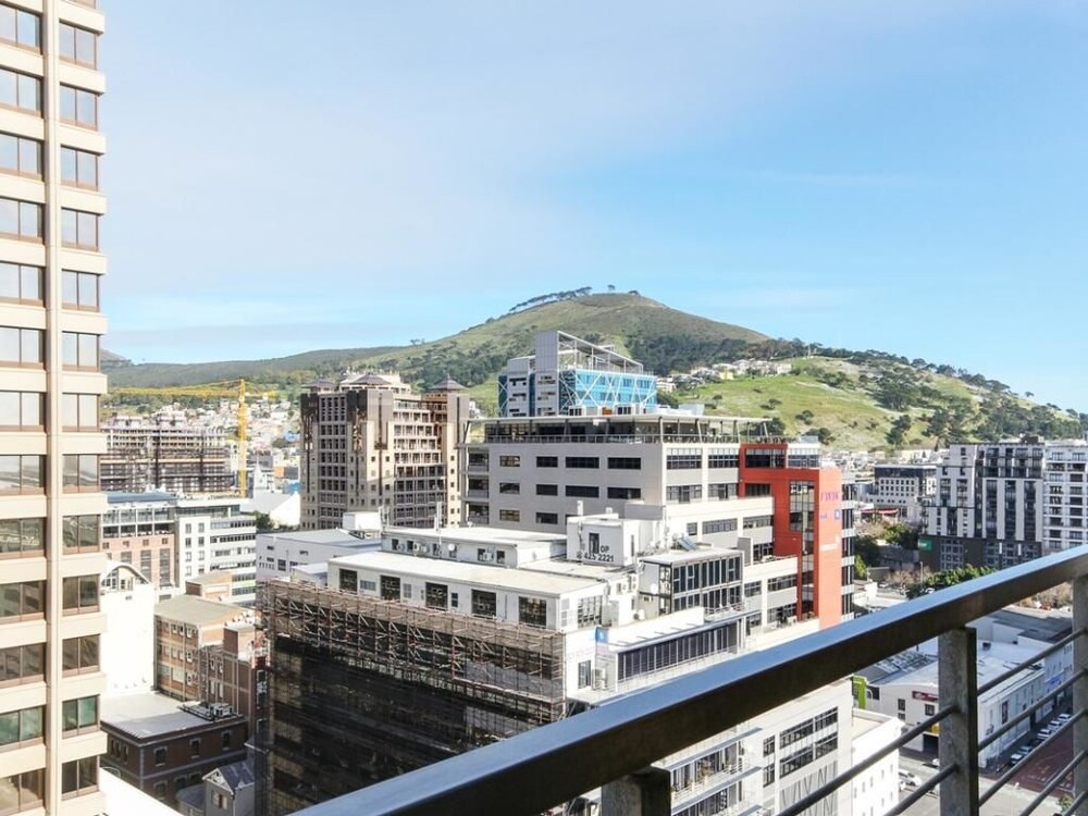 1700 Icon - carbon neutral hotel in Cape Town