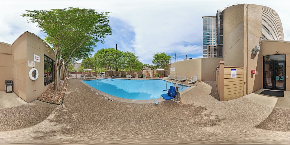 DoubleTree by Hilton Houston Medical Center Hotel & Suites - photo 43