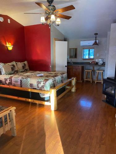 Nine Pines Motel - photo 33