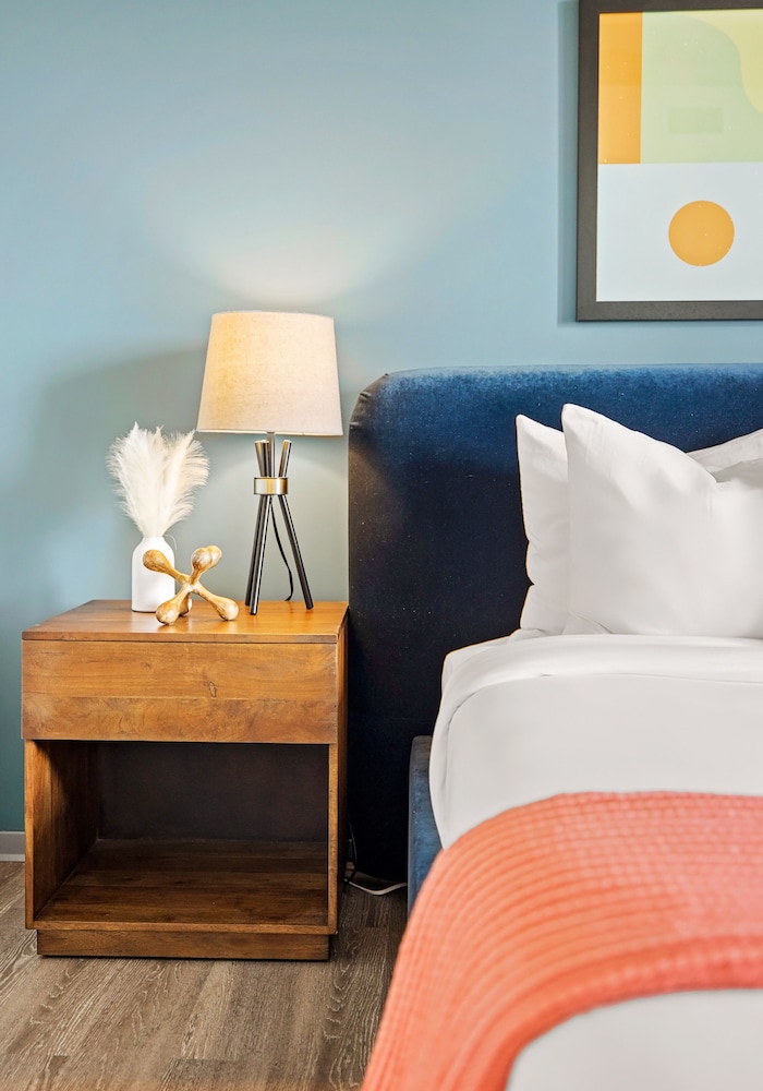 Placemakr Premier SoBro - photo 33