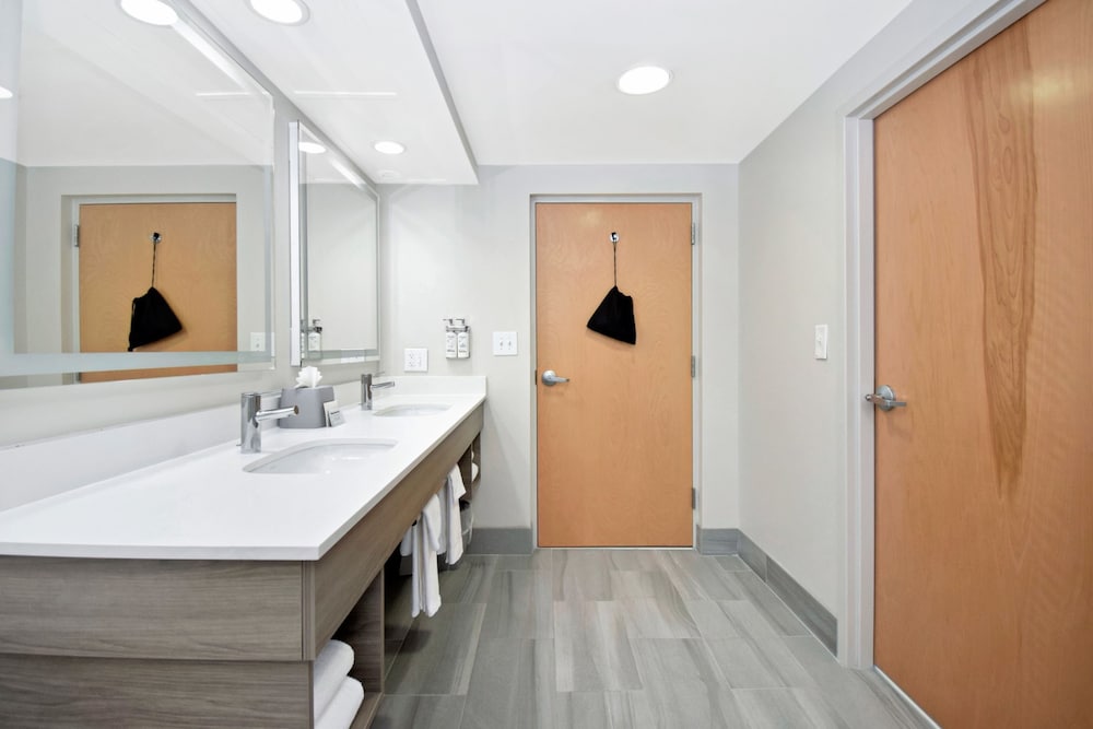 Holiday Inn Express Boone by IHG - photo 35